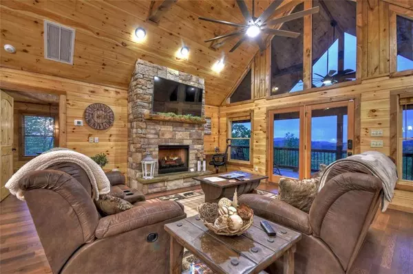 41 Pinnacle Point PL, Mineral Bluff, GA 30559