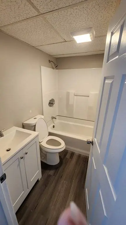 164 Warren St, Lowell, MA 01852