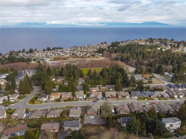 5150 Laguna Way, Nanaimo, BC V9T 5L6