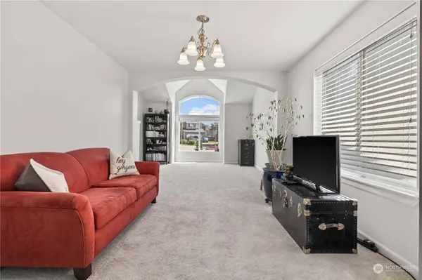 2523 191st Street Ct E, Tacoma, WA 98445