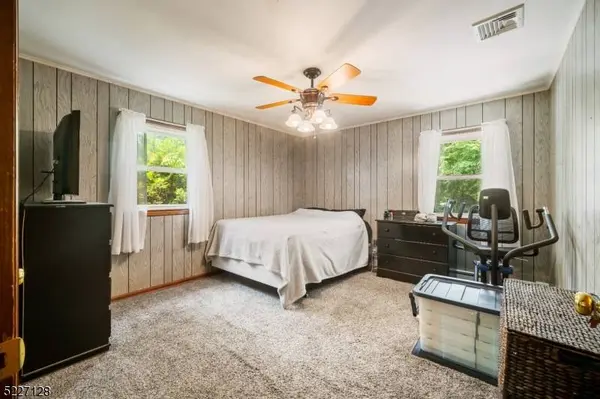 20 Seneca Trl, Jefferson Twp., NJ 07438