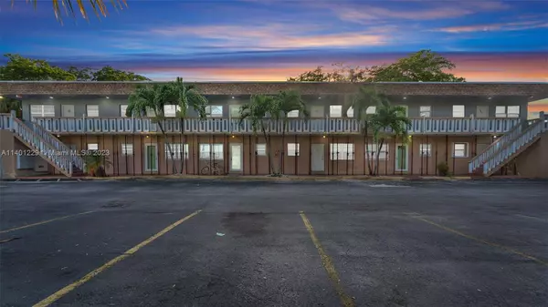 3265 Griffin Rd #106, Dania Beach, FL 33312