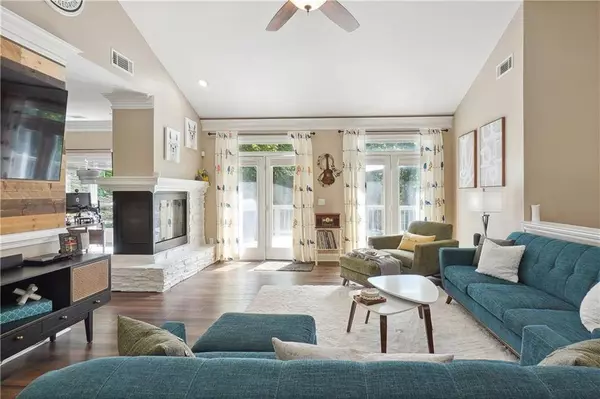 225 Eagles Nest DR, Canton, GA 30115