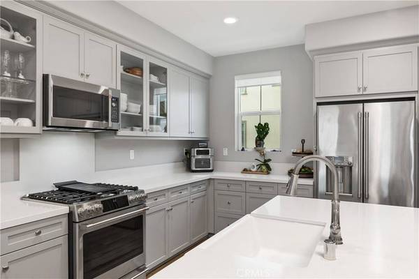 31329 Via Nubes, Temecula, CA 92592