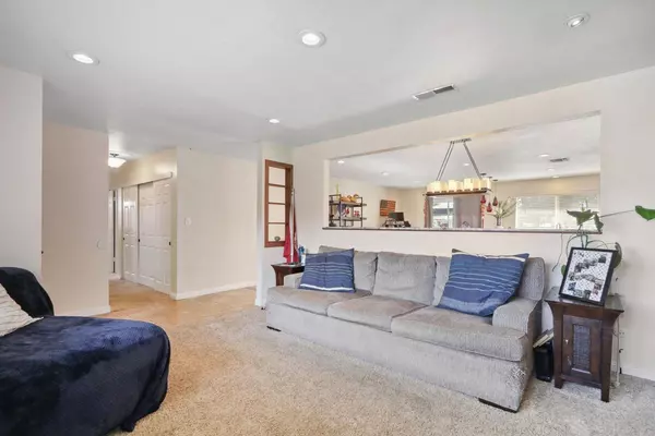 5911 Chestnut AVE, Orangevale, CA 95662