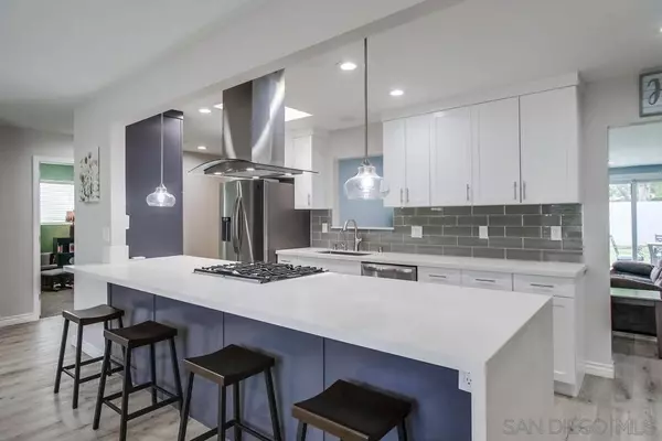 8759 Innsdale Ave, Spring Valley, CA 91977