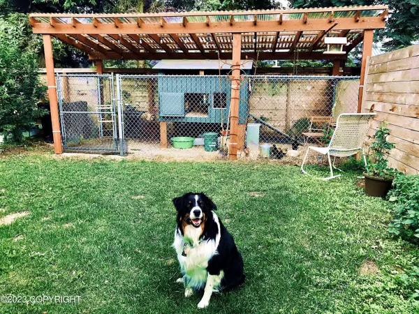 2853 Redwood PL, Anchorage, AK 99508