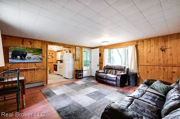 1355 CHRISTINE Drive, Harrison, MI 48625