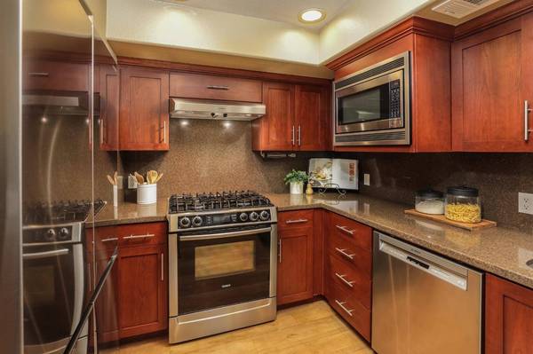 912 Campisi WAY 403, Campbell, CA 95008