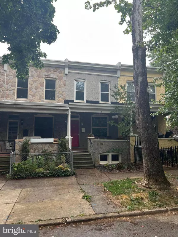 3740 CHESTNUT AVE, Baltimore, MD 21211