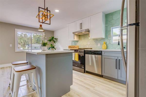 4543 S 25TH AVE S, St Petersburg, FL 33711