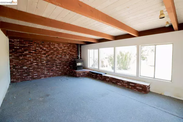 2119 Shea Dr, Pinole, CA 94564