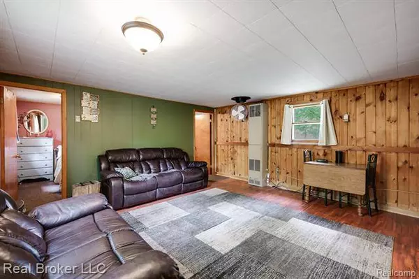 1355 CHRISTINE Drive, Harrison, MI 48625