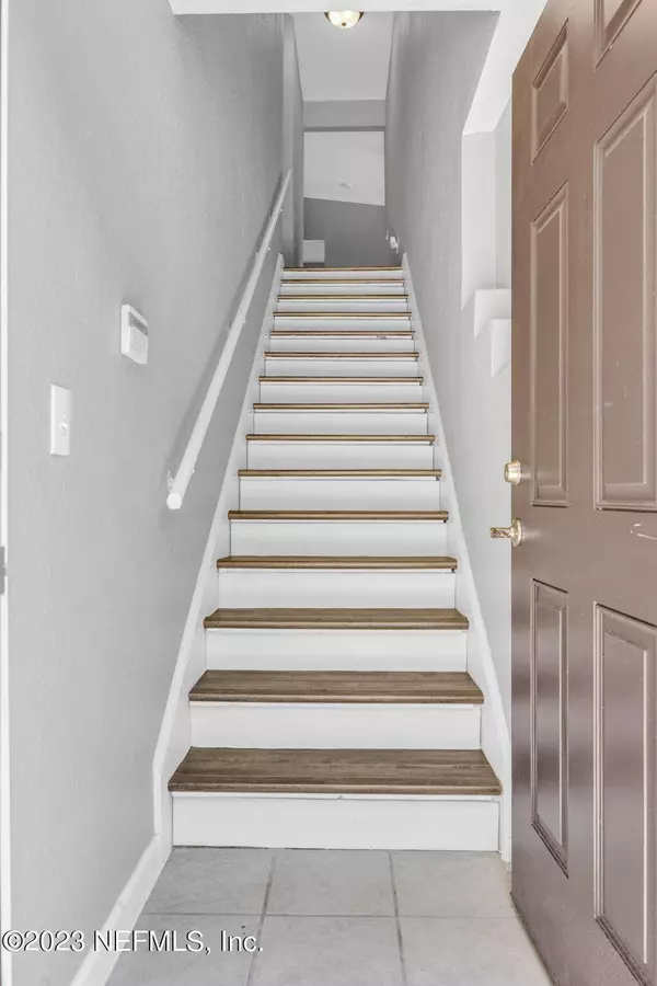 10075 GATE PKWY N #2206, Jacksonville, FL 32246