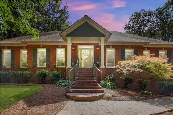 225 Eagles Nest DR, Canton, GA 30115