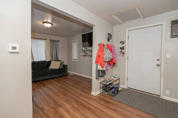 306 Pleasant ST, Joliet, IL 60436