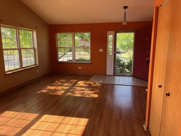 3011 Carlyle CT, New Lenox, IL 60451