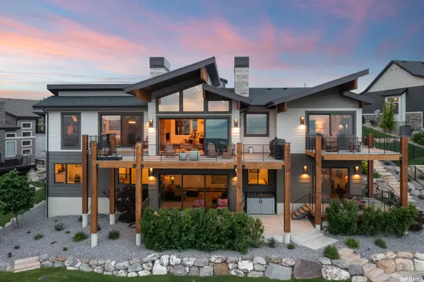 2026 E LAKE BLUFF PL S, Draper (ut Cnty), UT 84020