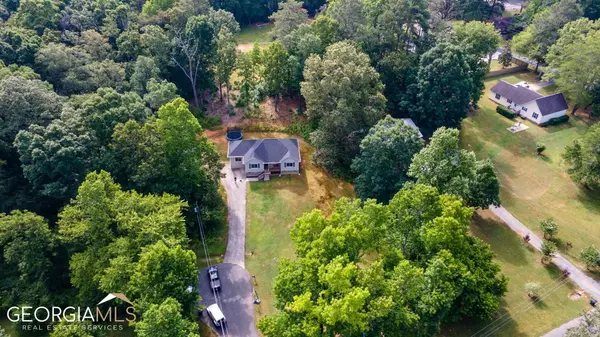 138 Carole DR NW, Calhoun, GA 30701