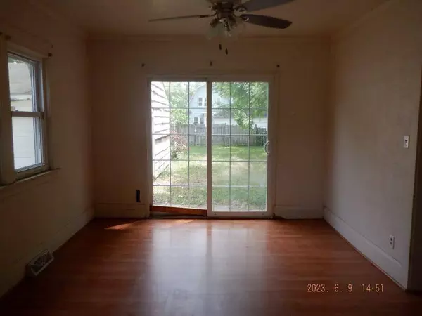 255 W Burnham Street, Battle Creek, MI 49015