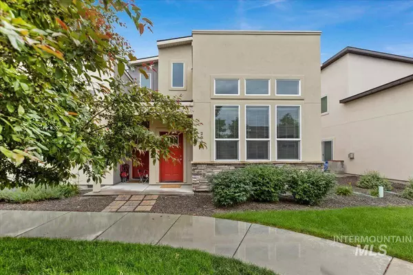 2908 N Villere Ln, Meridian, ID 83646