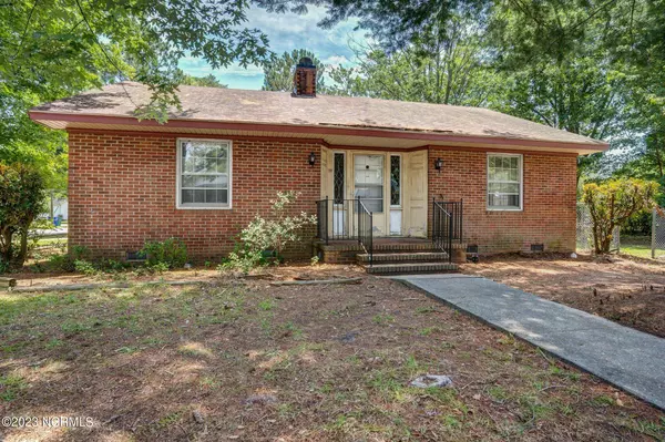 111 N Hilliard Street, Nashville, NC 27856