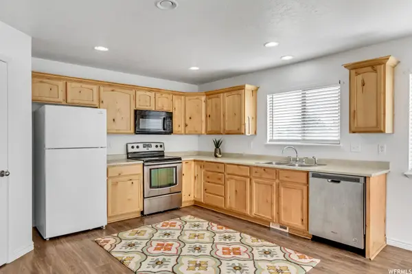 751 N CANTERBURY CT, Saratoga Springs, UT 84045