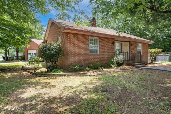 111 N Hilliard Street, Nashville, NC 27856