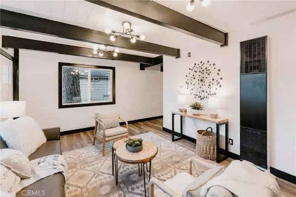 314 Spruce LN, Sugar Loaf, CA 92386