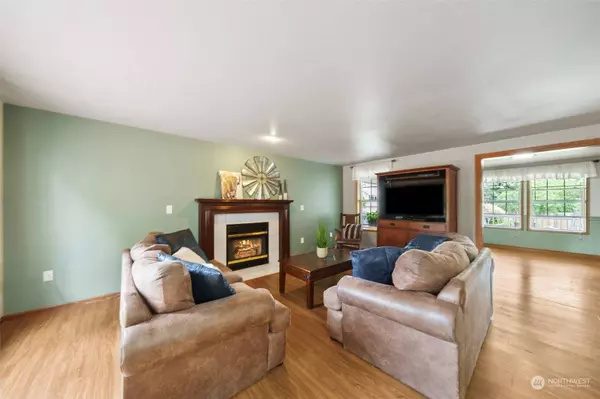 22215 112th Street Ct E, Buckley, WA 98321