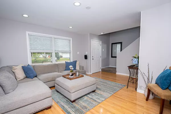 4504 Victoria DR, Plainfield, IL 60586