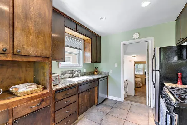 109 Meister WAY, Sacramento, CA 95819