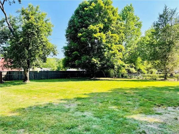 65 Hill DR, Manquin, VA 23106