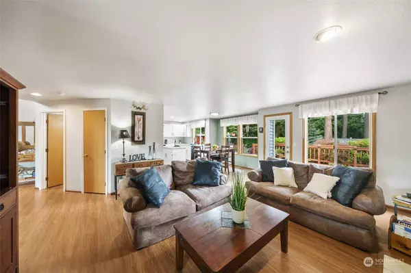 22215 112th Street Ct E, Buckley, WA 98321