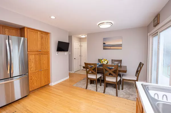 4504 Victoria DR, Plainfield, IL 60586