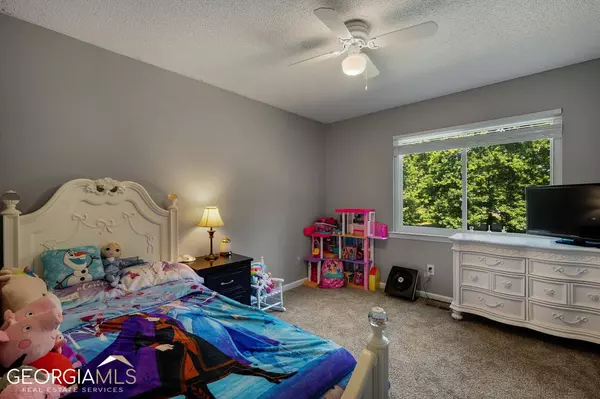 138 Carole DR NW, Calhoun, GA 30701