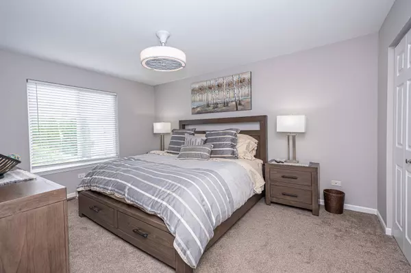 4504 Victoria DR, Plainfield, IL 60586