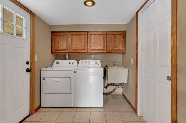 8780 Moorhouse AVE, Clear Lake, MN 55319