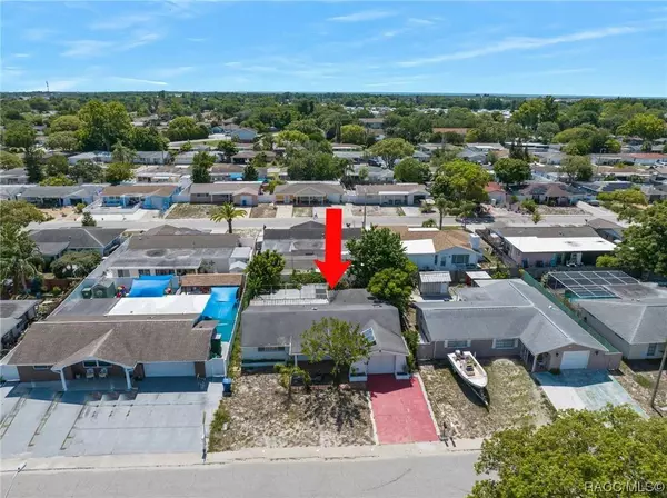 8941 Sterling LN, Port Richey, FL 34668