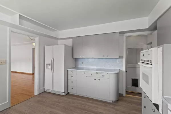 7303 N Monroe St, Spokane, WA 99208