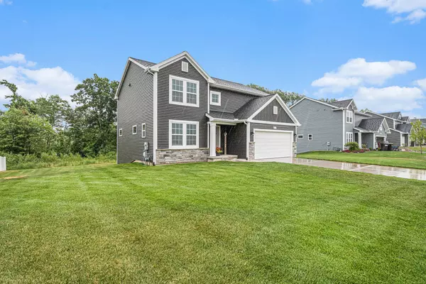 8638 Prairie Stone SW Drive, Byron Center, MI 49315
