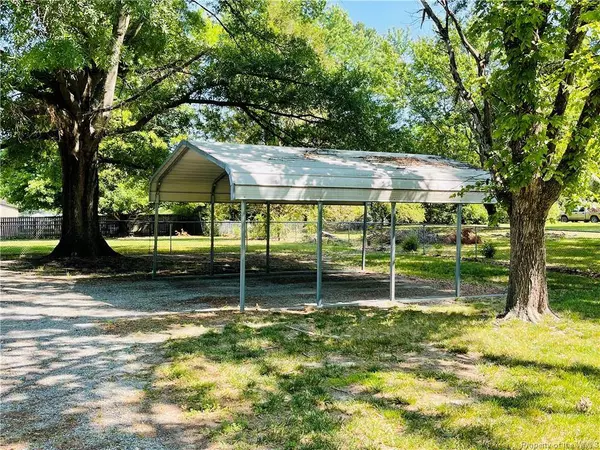 65 Hill DR, Manquin, VA 23106