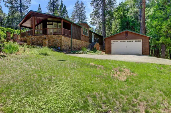 12117 Brunswick RD, Grass Valley, CA 95945