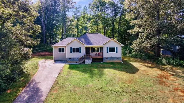 138 Carole DR NW, Calhoun, GA 30701