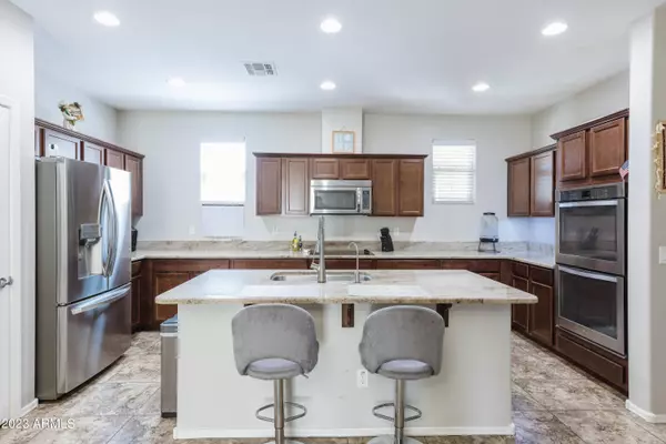 1178 N 163RD Lane, Goodyear, AZ 85338