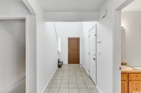 751 N CANTERBURY CT, Saratoga Springs, UT 84045