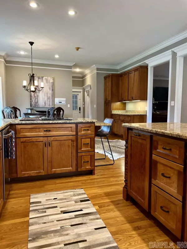 1106 SUMMERHILL DR, Paragould, AR 72450