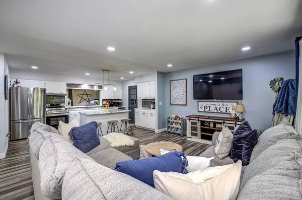 6261 Todhunter Rd, Monroe, OH 45044