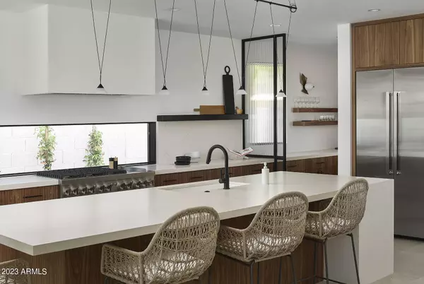 4244 E CATALINA Drive, Phoenix, AZ 85018