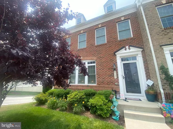 8131 VILLAGE CREST DR #127, Ellicott City, MD 21043